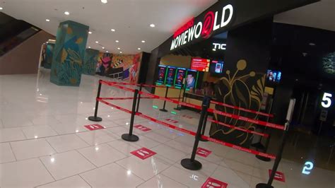 cinema showing robinsons magnolia